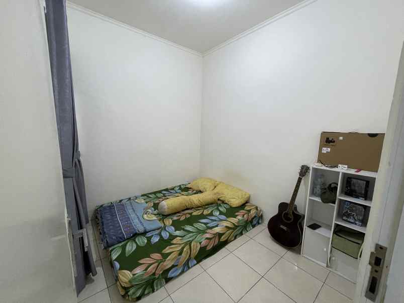 dijual rumah hook dalam cluster dekat grand wisata