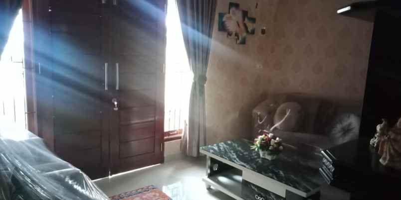 dijual rumah hunian full furniture baru