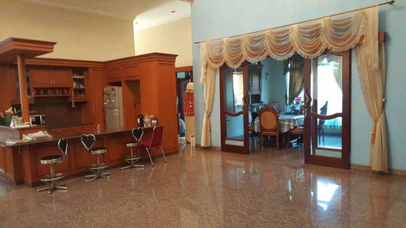 dijual rumah jagakarsa