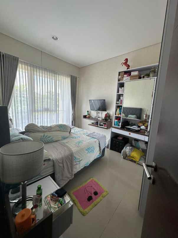 dijual rumah jakarta garden city
