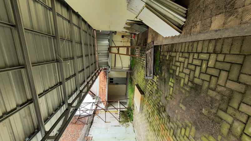 dijual rumah jalam progo