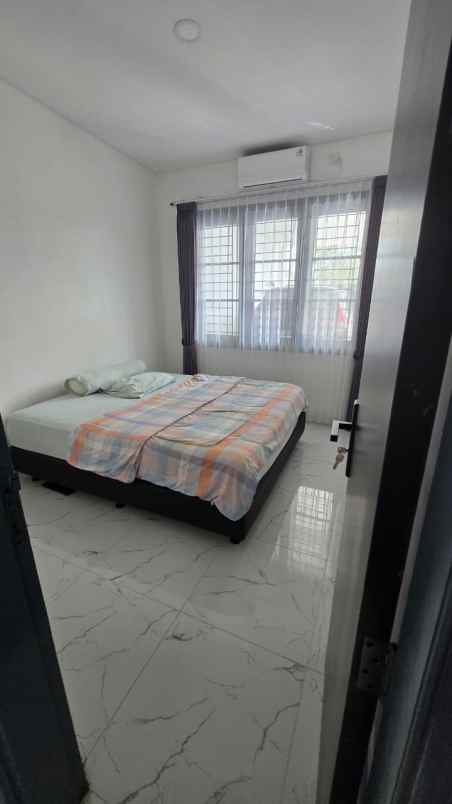 dijual rumah jalan darmo sentosa raya