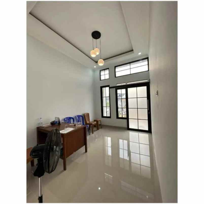 dijual rumah jalan jinjing pasir putih