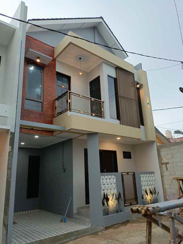 dijual rumah jalan keadilan pancoran