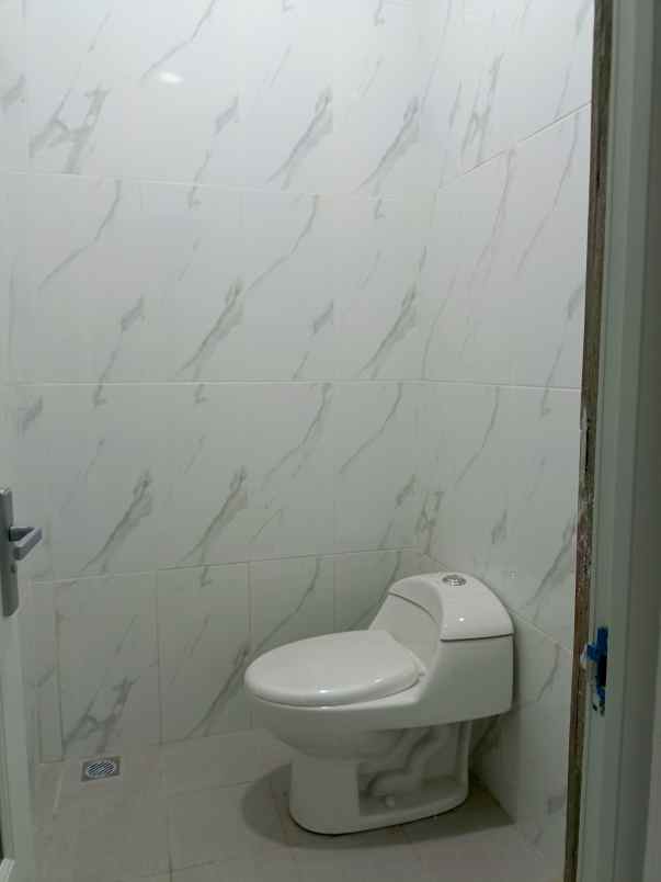 dijual rumah jalan keadilan pancoran