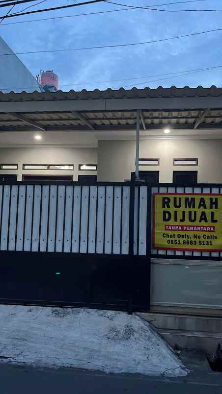 dijual rumah jalan kemuning raya no 13