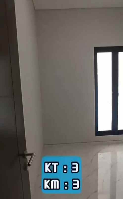 dijual rumah jalan kutisari indah utara