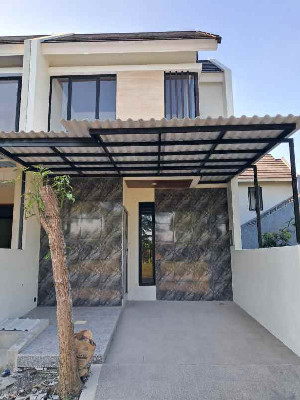 dijual rumah jalan northwest lake citraland
