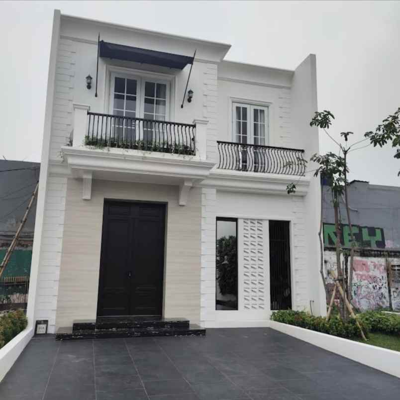 dijual rumah jalan pahlawan