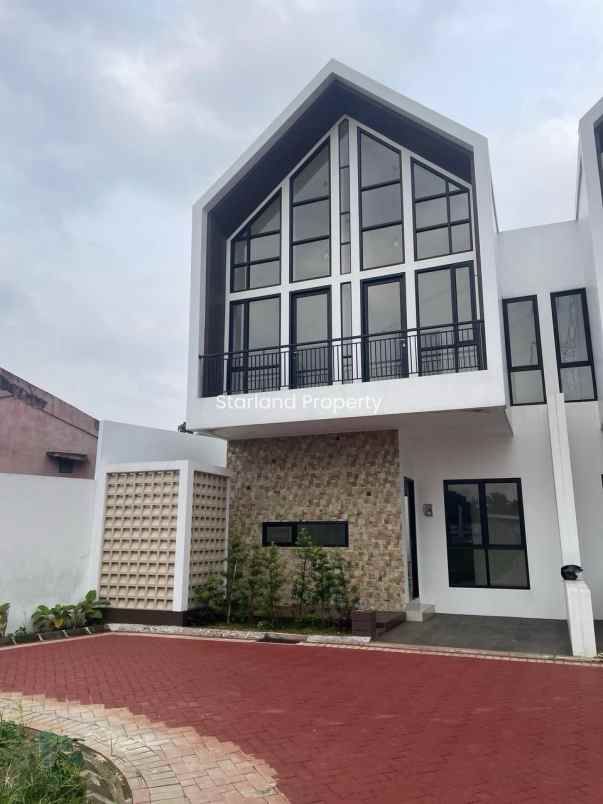 dijual rumah jalan raya pamulang barat