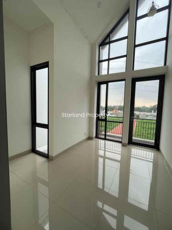 dijual rumah jalan raya pamulang barat