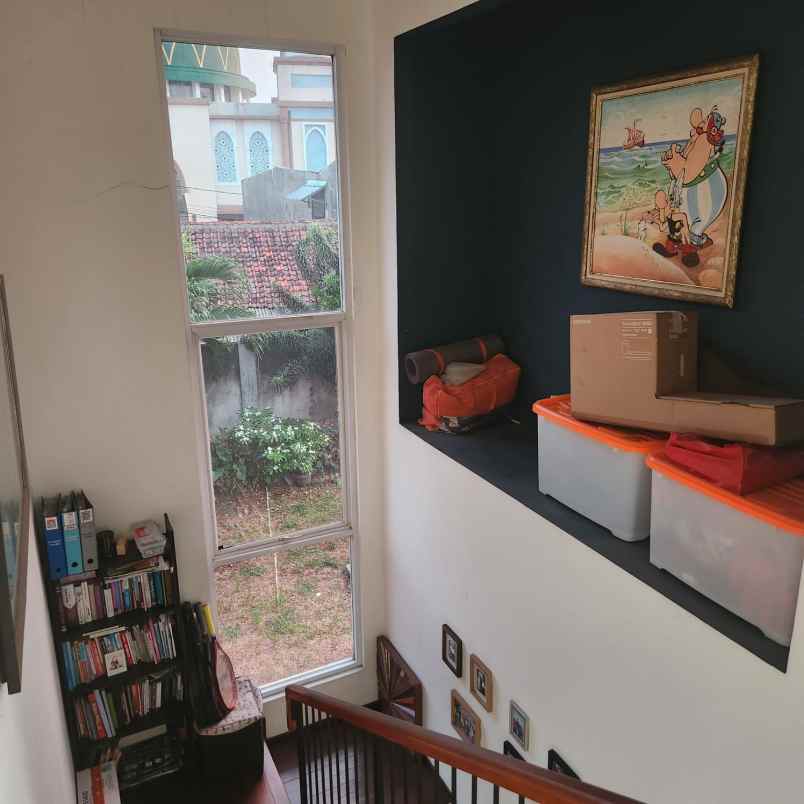 dijual rumah jalan sindang laya