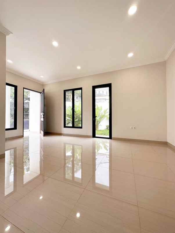 dijual rumah jatibening