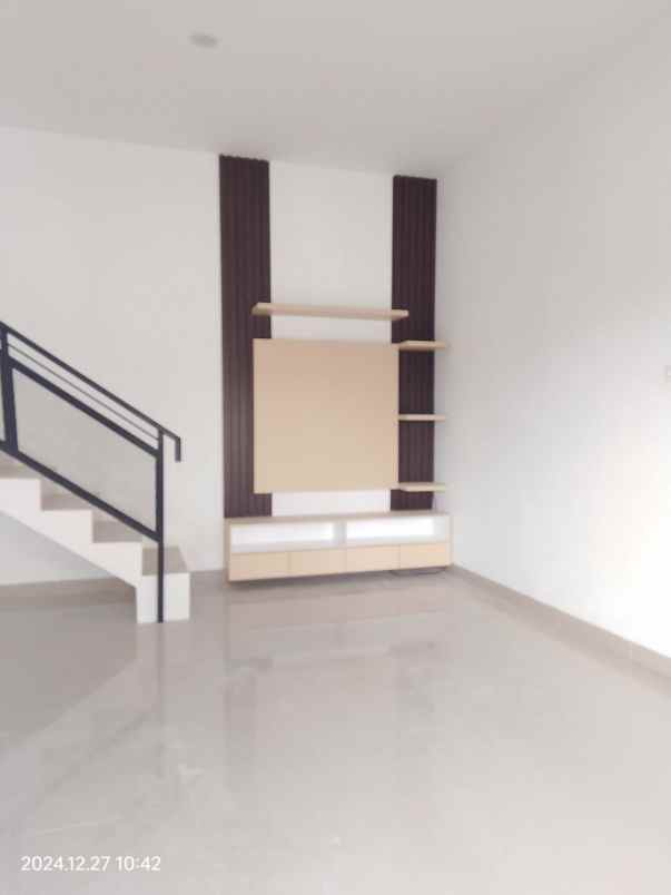 dijual rumah jatimulya cilodong depok