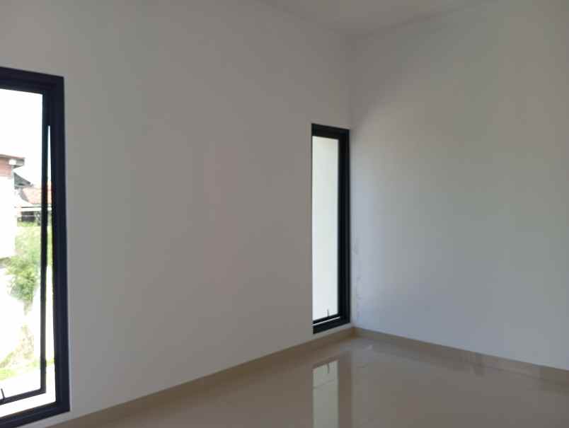 dijual rumah jl a h nasution bandung