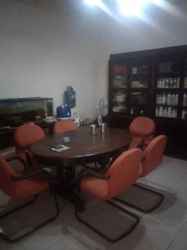 dijual rumah jl aem baris raya kebon