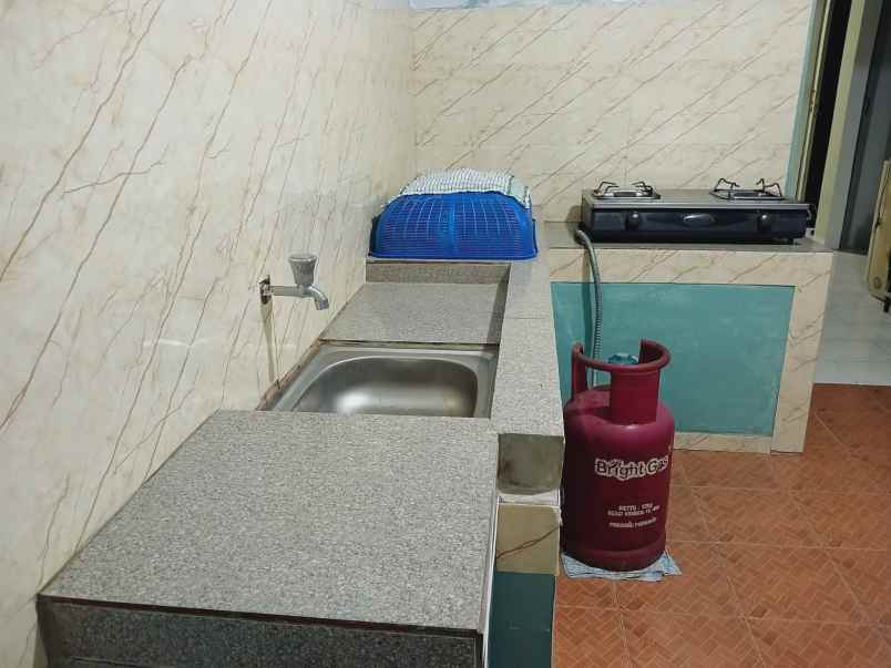 dijual rumah jl benda barat pamulang