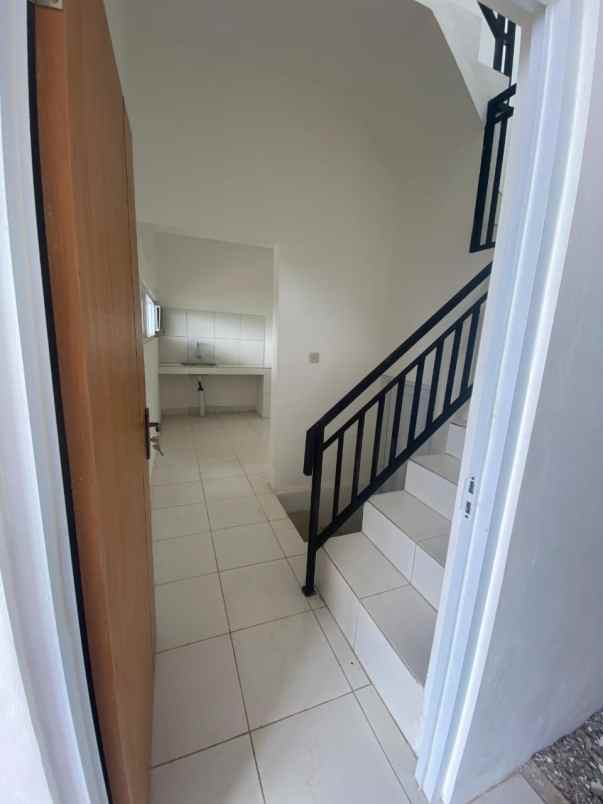 dijual rumah jl budi indah iii