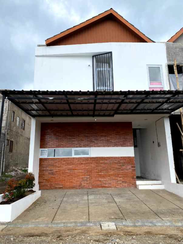 dijual rumah jl budi indah iii
