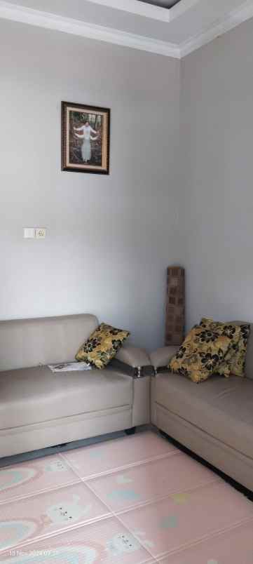 dijual rumah jl cipta karya