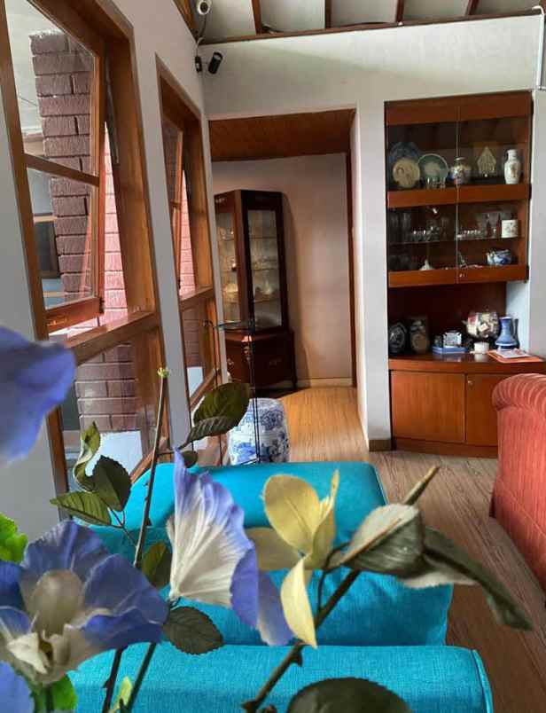 dijual rumah jl dalem wangi dago