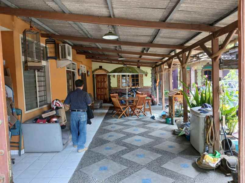dijual rumah jl golf komp bina marga