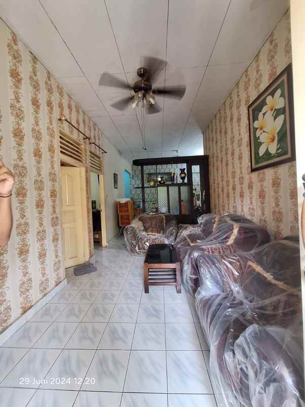 dijual rumah jl jasa