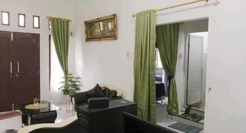 dijual rumah jl lintas pematang siantar