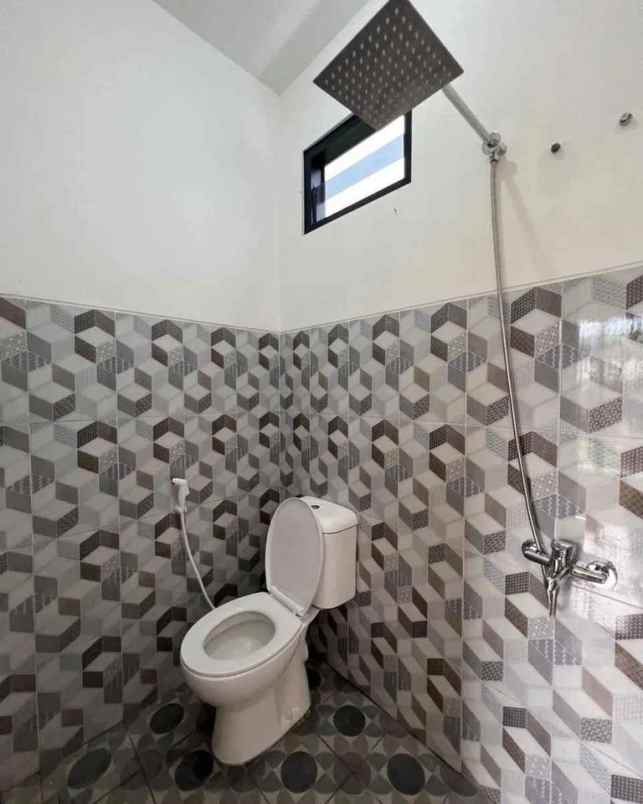 dijual rumah jl mangunkarso no 48 toyoresmi