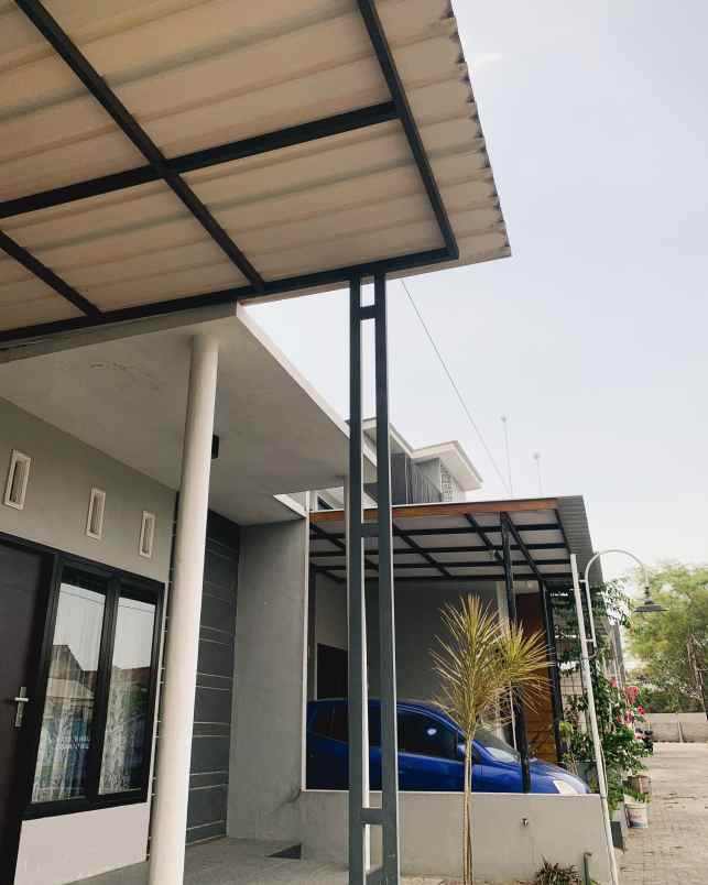 dijual rumah jl mangunkarso no 48 toyoresmi