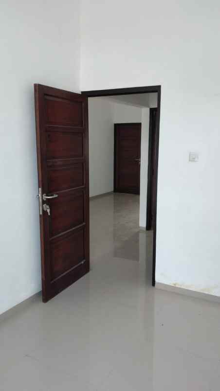 dijual rumah jl panyileukan cipadung