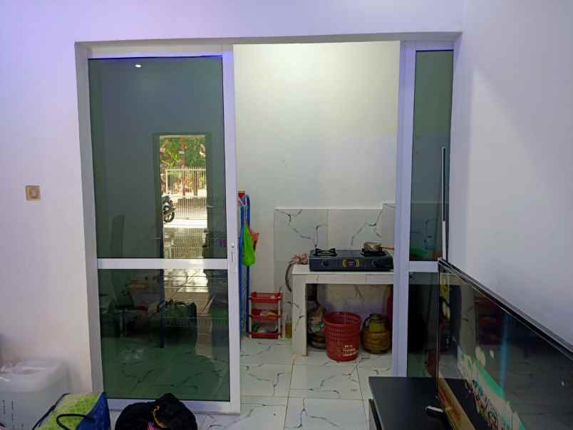 dijual rumah jl purwodadi