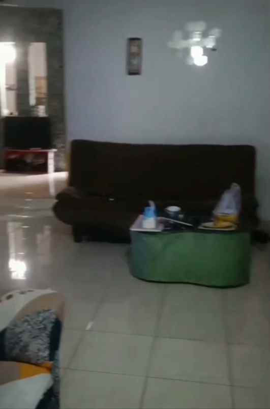 dijual rumah jl raya muchtar gg sirsak