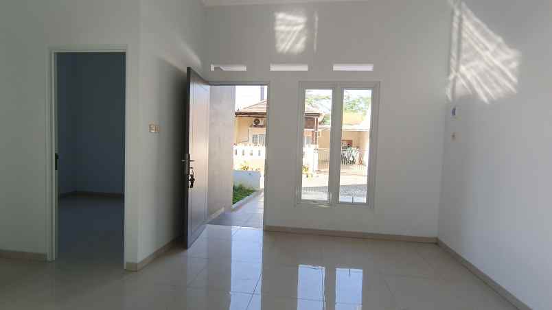 dijual rumah jl untung suropati