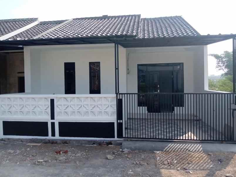 dijual rumah jln bojong malaka terusan