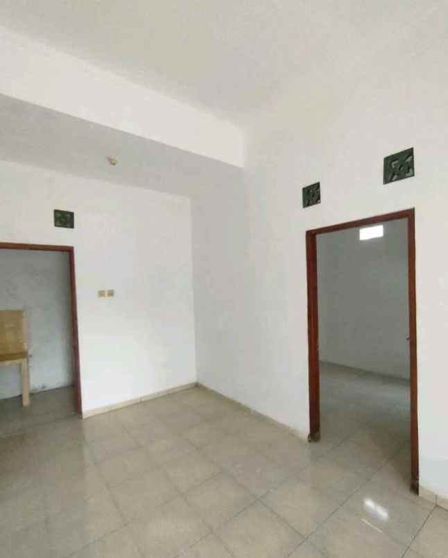 dijual rumah kadi soro