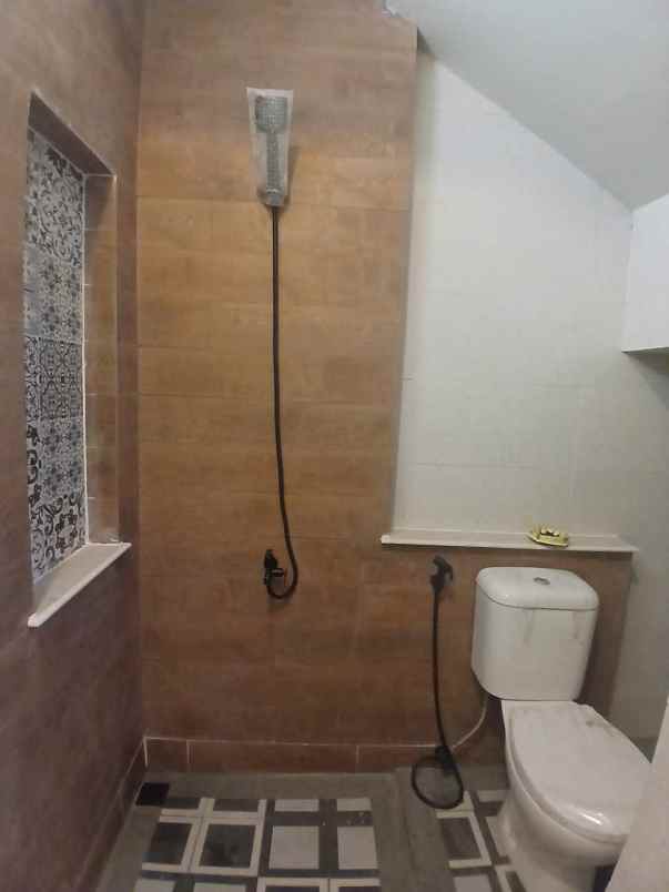 dijual rumah kalimulya depok