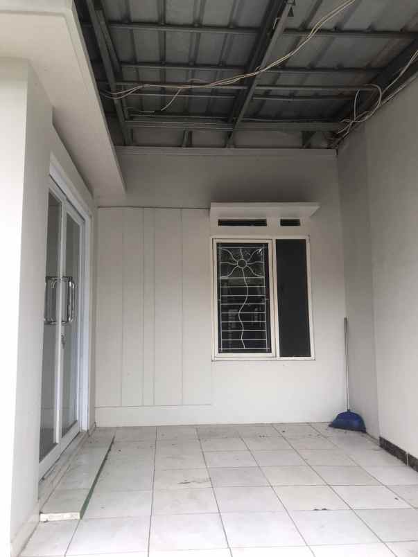 dijual rumah kalimulya perumahan taman