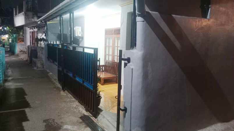 dijual rumah kampung rawa pasung bekasi barat