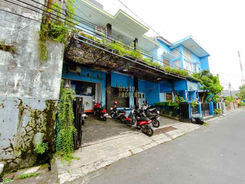 dijual rumah kantor fully furnish di seturan