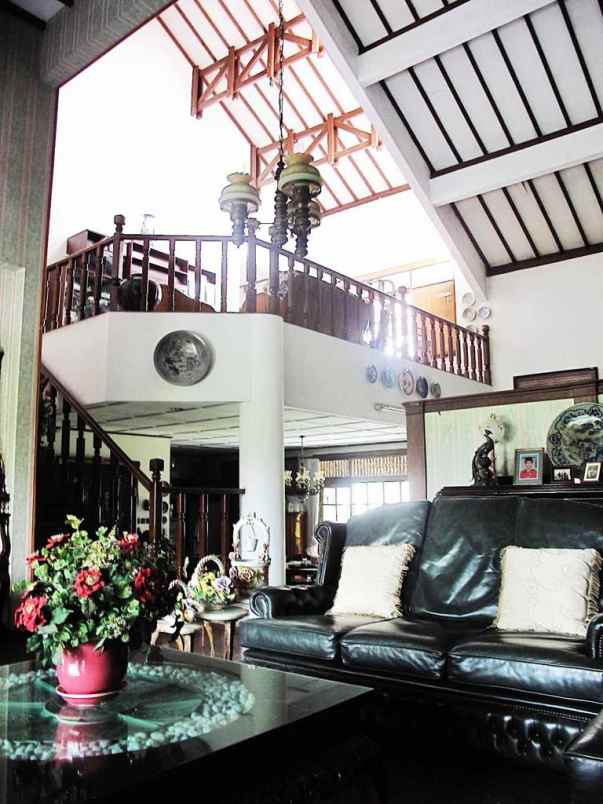 dijual rumah kaveling deplu adam malik