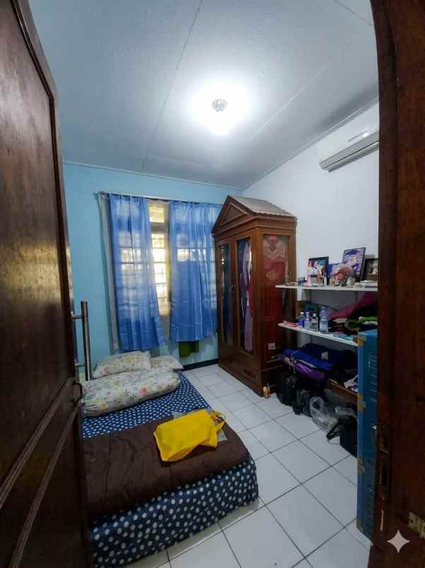 dijual rumah kebon jeruk