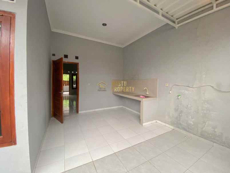 dijual rumah kebondalem prambanan