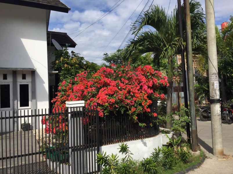 dijual rumah kec buah batu