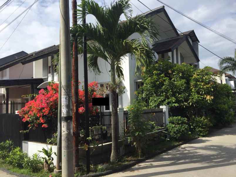 dijual rumah kec buah batu