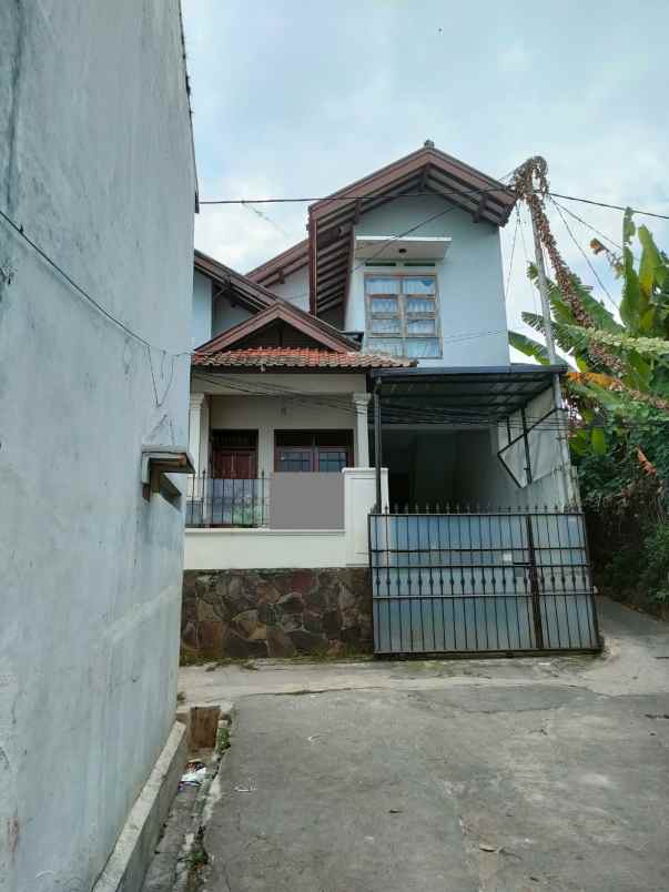 dijual rumah kec cimahi utara