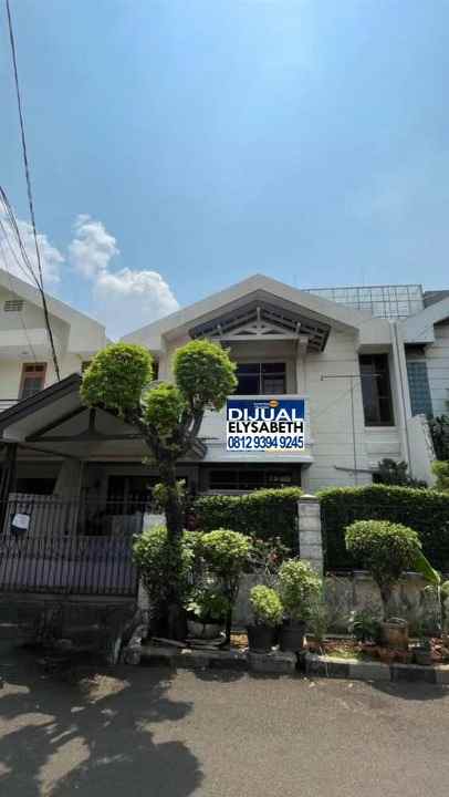 dijual rumah kelapa gading