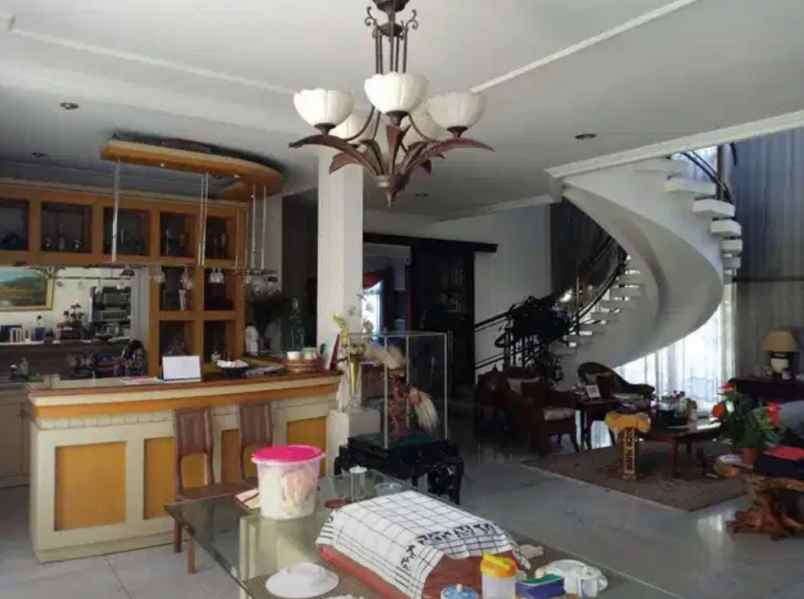 dijual rumah kertajaya indah