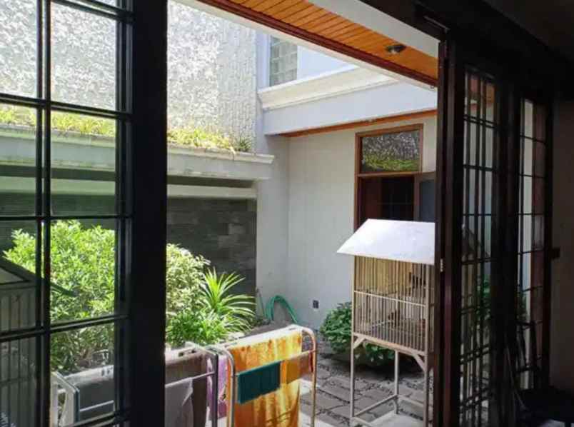 dijual rumah kertajaya indah