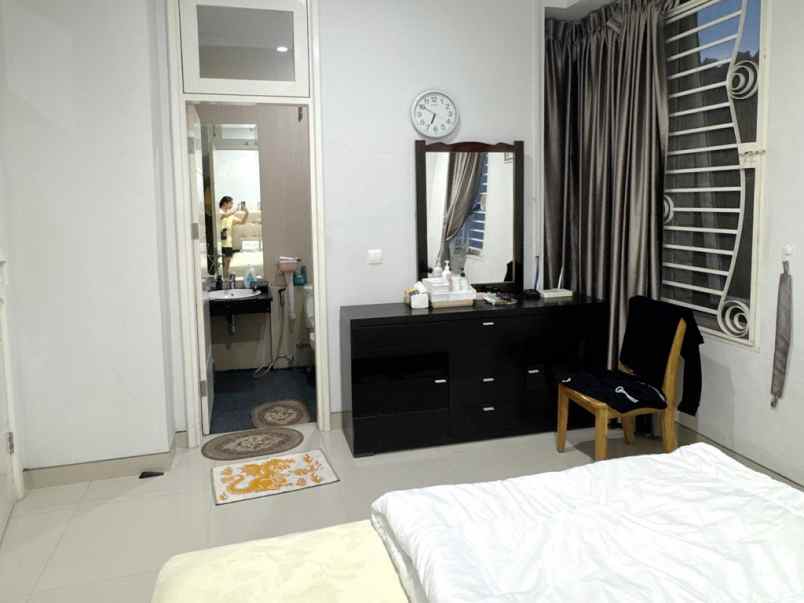 dijual rumah komplek citra gama city cluster maldives